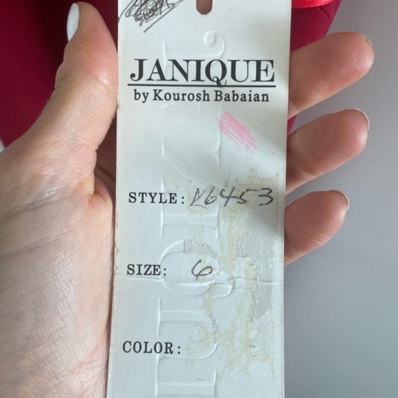 Janique by Kourosh Babaian - Picture 6 of 6